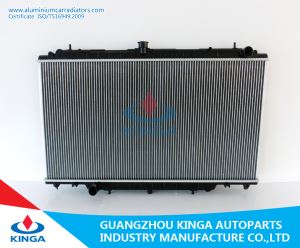 Suku Cadang Mobil Untuk Nissan Premium Auto Radiator Safari Kd-Wyy61 / Ty61 Mt